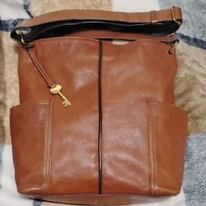 FOSSIL 100% Cowhide Leather Shoulder Bag with Key Charm